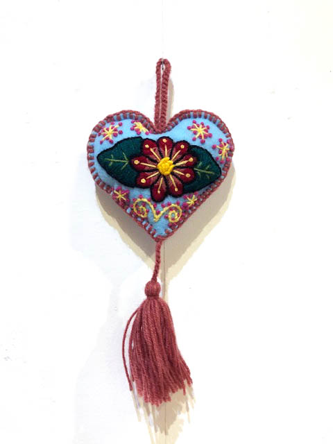 Cœur brodé